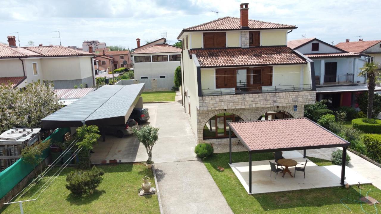 Apartments Krnjic Ουμάγκ Εξωτερικό φωτογραφία