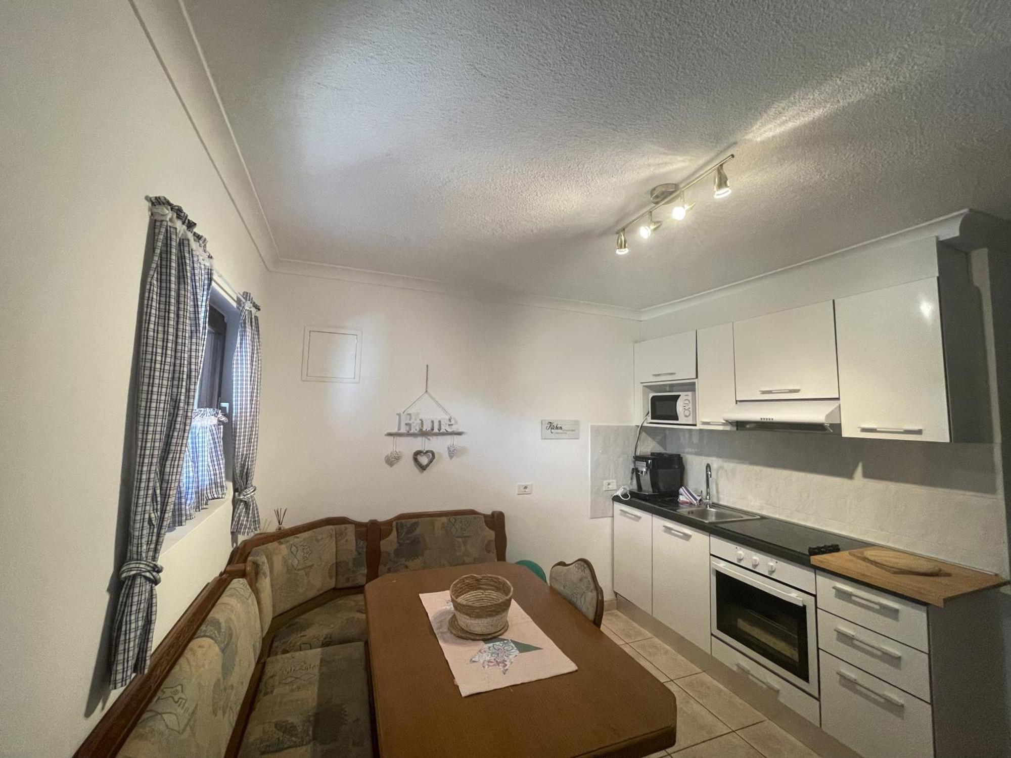 Apartments Krnjic Ουμάγκ Εξωτερικό φωτογραφία